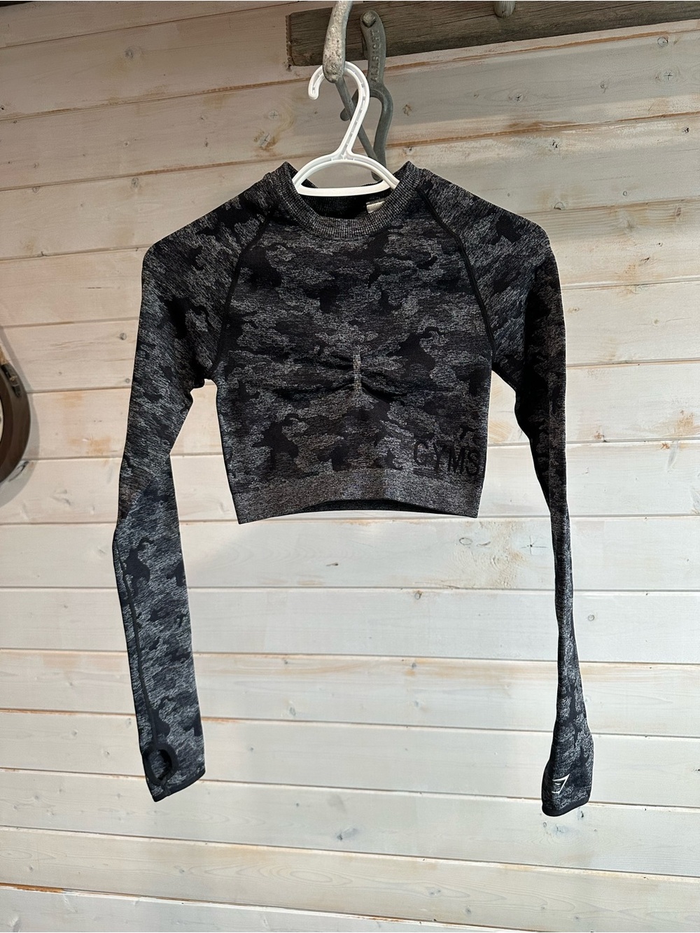 Gymshark | Grey & Black Adapt Camo Seamless Long Sleeve Crop